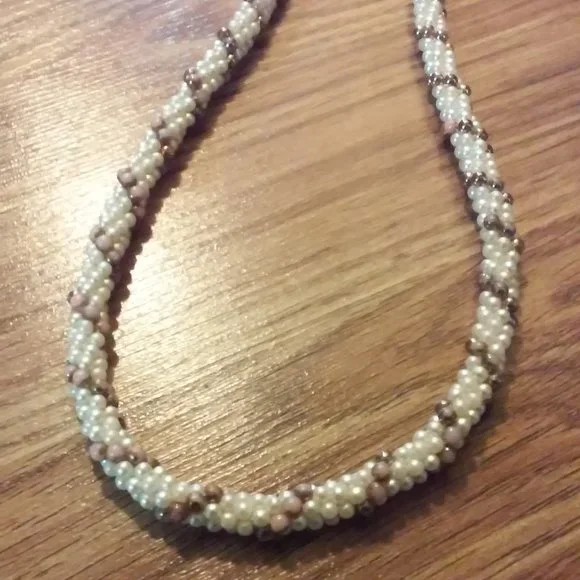 49" Long Necklace or Belt White and Gold Beads Beautiful. - Picture 3 of 5